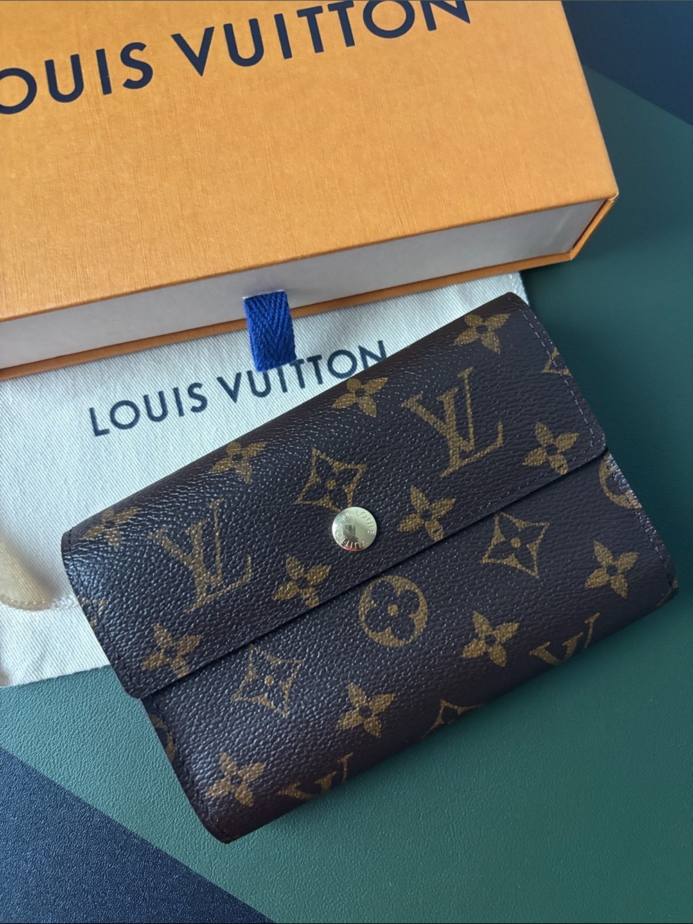 Louis Vuitton Monogram Alexandra Wallet